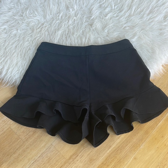 Zara Pants - Zara High waisted Shorts Size S